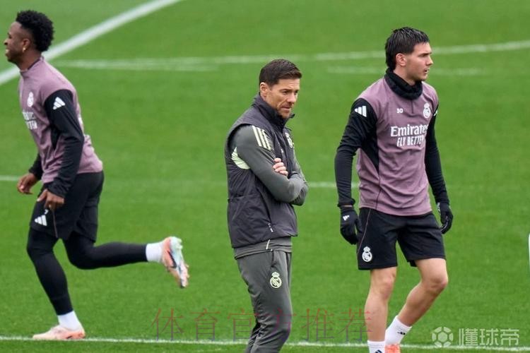 阿斯:13名球员出战欧洲杯 皇马至少获250万欧补偿 阿斯:13名球员出战欧洲杯 皇马至少获250万欧补偿