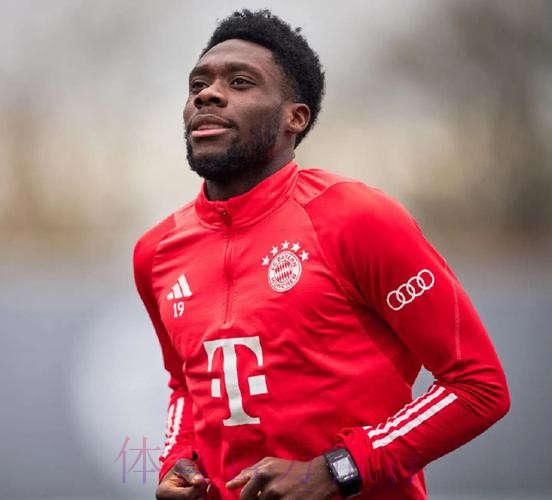 德天空:戴维斯想加盟皇马 拜仁不愿满足其年薪要求 德天空:戴维斯想加盟皇马 拜仁不愿满足其年薪要求